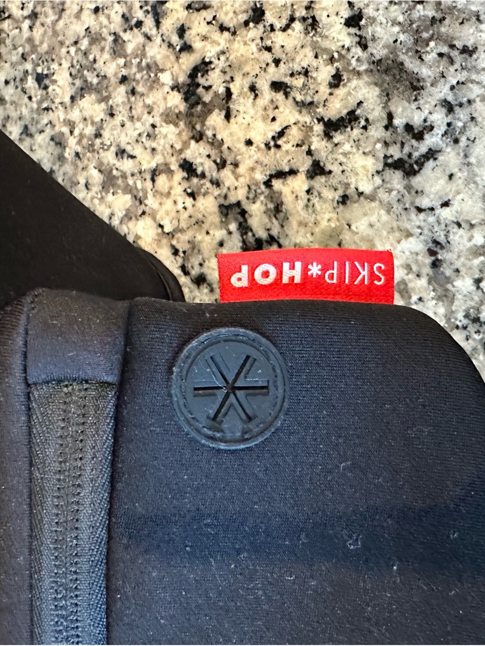 Skip Hop Black Waist Belt Bag with Front Zip Pocket - Picture 4 of 4